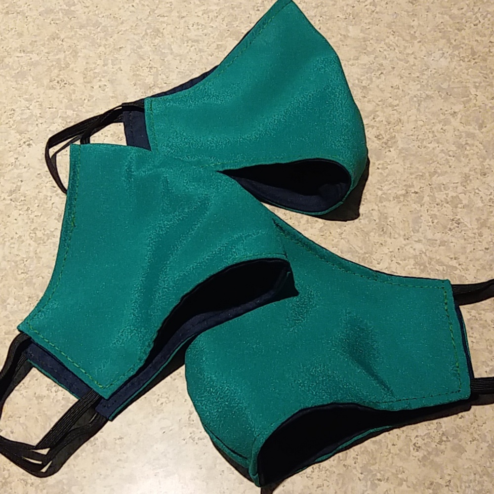 3 NWOT gorgeous green metallic reusable mask